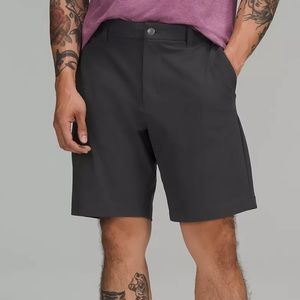 Lululemon Mens Size 32 Black Shorts